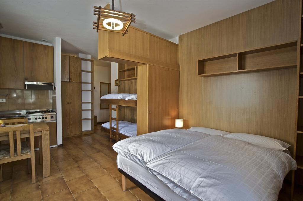 Residence Raffaella Santa Caterina Valfurva Kamer foto