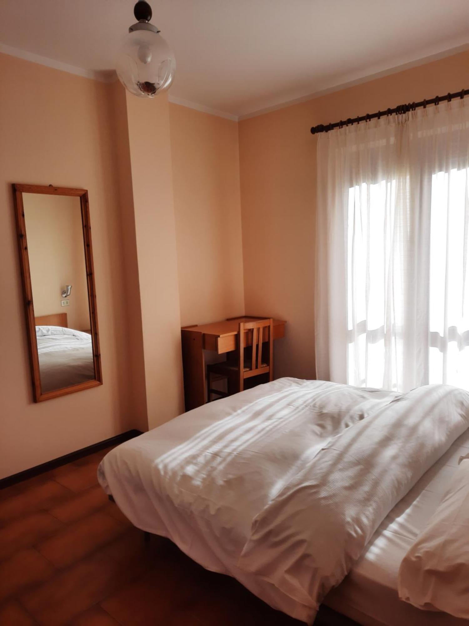 Residence Raffaella Santa Caterina Valfurva Buitenkant foto